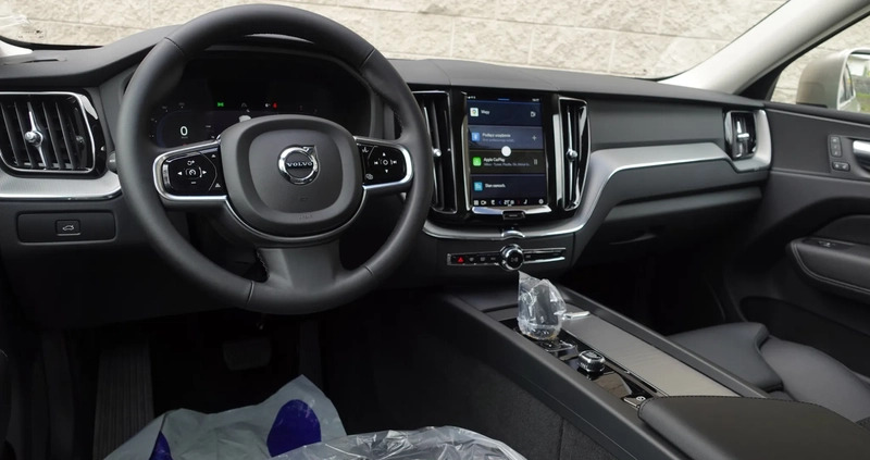 Volvo XC 60 cena 208995 przebieg: 2100, rok produkcji 2023 z Międzyzdroje małe 781